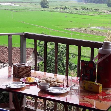 Ba Be Lake Homestay - Quynh Chi Exteriör bild