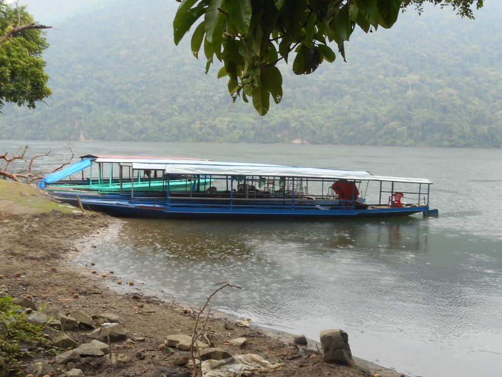 Ba Be Lake Homestay - Quynh Chi Exteriör bild
