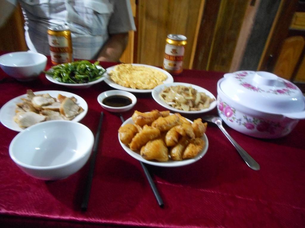 Ba Be Lake Homestay - Quynh Chi Exteriör bild
