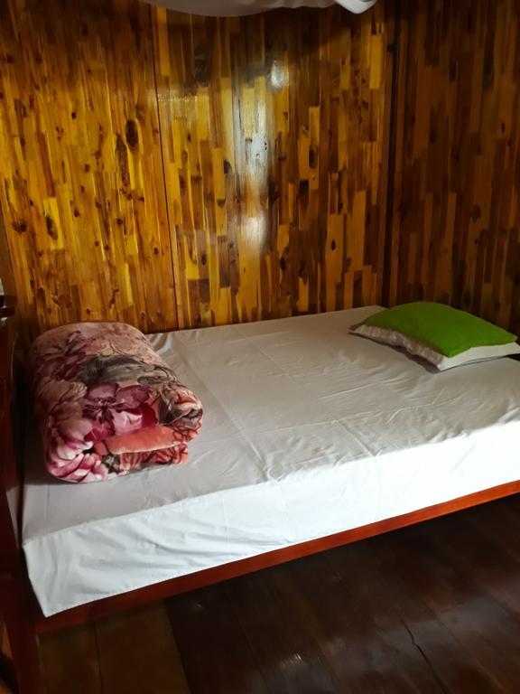 Ba Be Lake Homestay - Quynh Chi Exteriör bild